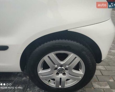 Білий Фольксваген Фокс, об'ємом двигуна 1.2 л та пробігом 327 тис. км за 4100 $, фото 13 на Automoto.ua
