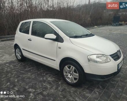 Білий Фольксваген Фокс, об'ємом двигуна 1.2 л та пробігом 327 тис. км за 4100 $, фото 10 на Automoto.ua