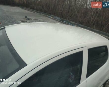 Білий Фольксваген Фокс, об'ємом двигуна 1.2 л та пробігом 327 тис. км за 4100 $, фото 7 на Automoto.ua