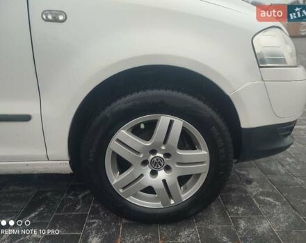 Білий Фольксваген Фокс, об'ємом двигуна 1.2 л та пробігом 327 тис. км за 4100 $, фото 11 на Automoto.ua