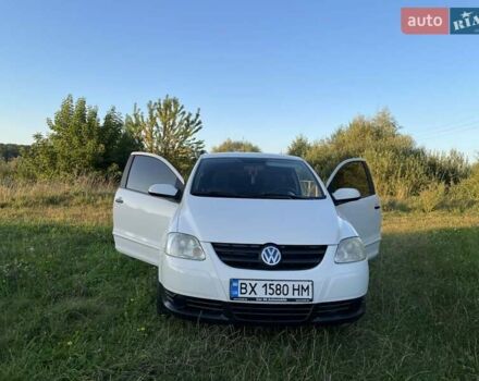Белый Фольксваген Фокс, объемом двигателя 1.2 л и пробегом 117 тыс. км за 4000 $, фото 3 на Automoto.ua