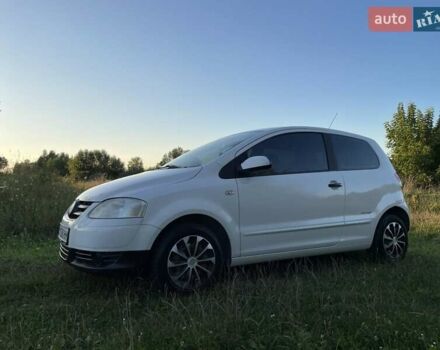 Белый Фольксваген Фокс, объемом двигателя 1.2 л и пробегом 117 тыс. км за 4000 $, фото 1 на Automoto.ua
