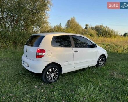 Белый Фольксваген Фокс, объемом двигателя 1.2 л и пробегом 117 тыс. км за 4000 $, фото 2 на Automoto.ua