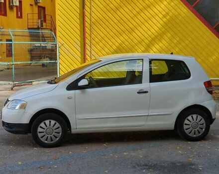 Білий Фольксваген Фокс, об'ємом двигуна 1.2 л та пробігом 207 тис. км за 3750 $, фото 3 на Automoto.ua
