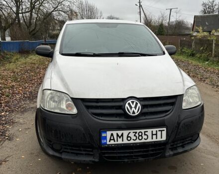 Белый Фольксваген Фокс, объемом двигателя 1.2 л и пробегом 2 тыс. км за 4000 $, фото 2 на Automoto.ua