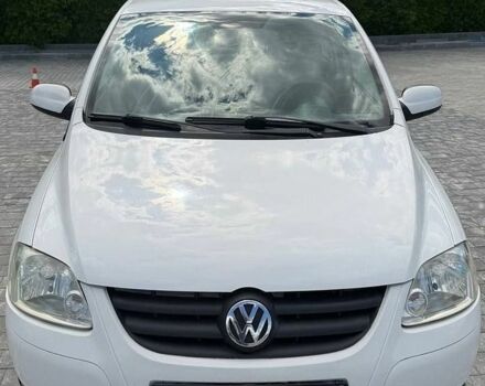 Белый Фольксваген Фокс, объемом двигателя 1.2 л и пробегом 329 тыс. км за 3450 $, фото 1 на Automoto.ua
