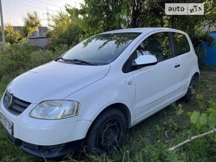 Фольксваген Фокс 2009 в Запорожье на Automoto.ua Белый Фольксваген Фокс, объемом двигателя 1.2 л и пробегом 138 тыс. км за 3850 $, фото 1 на Automoto.ua