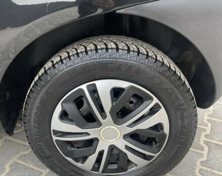 Чорний Фольксваген Фокс, об'ємом двигуна 1.2 л та пробігом 283 тис. км за 3000 $, фото 25 на Automoto.ua