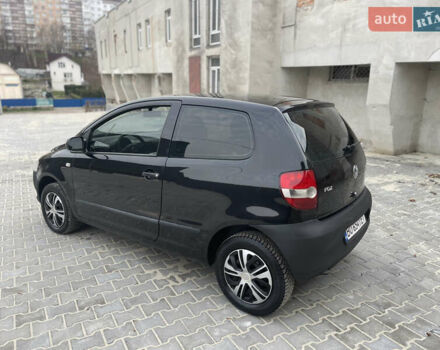 Чорний Фольксваген Фокс, об'ємом двигуна 1.2 л та пробігом 283 тис. км за 3000 $, фото 8 на Automoto.ua