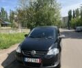 Черный Фольксваген Фокс, объемом двигателя 1.2 л и пробегом 180 тыс. км за 1023 $, фото 1 на Automoto.ua