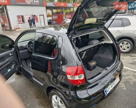 Фольксваген Фокс 2006 в Киеве на Automoto.ua Черный Фольксваген Фокс, объемом двигателя 1.2 л и пробегом 180 тыс. км за 3699 $, фото 4 на Automoto.ua