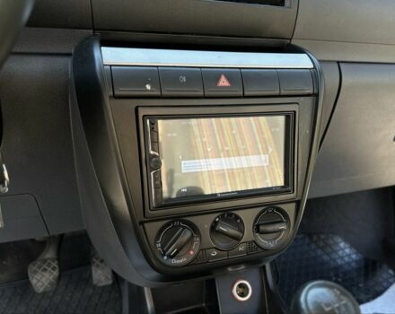 Фольксваген Фокс 2006 в Львове на Automoto.ua Черный Фольксваген Фокс, объемом двигателя 1.2 л и пробегом 193 тыс. км за 3999 $, фото 17 на Automoto.ua