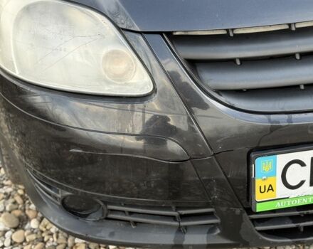 Черный Фольксваген Фокс, объемом двигателя 1.4 л и пробегом 100 тыс. км за 2990 $, фото 5 на Automoto.ua