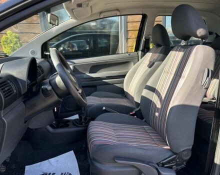 Фольксваген Фокс 2006 в Львове на Automoto.ua Черный Фольксваген Фокс, объемом двигателя 1.2 л и пробегом 193 тыс. км за 3999 $, фото 11 на Automoto.ua