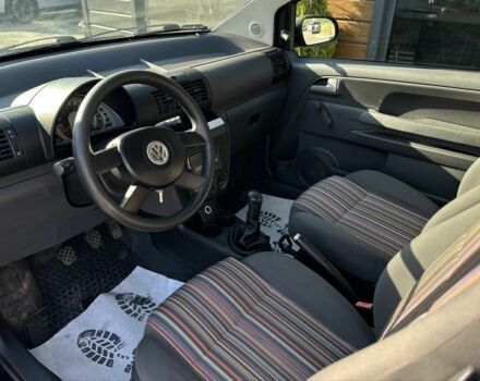 Фольксваген Фокс 2006 в Львове на Automoto.ua Черный Фольксваген Фокс, объемом двигателя 1.2 л и пробегом 193 тыс. км за 3999 $, фото 12 на Automoto.ua