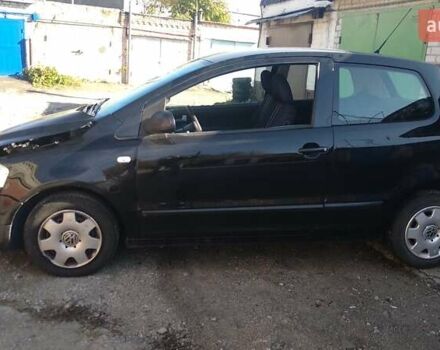 Чорний Фольксваген Фокс, об'ємом двигуна 1.2 л та пробігом 212 тис. км за 2500 $, фото 2 на Automoto.ua