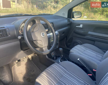 Черный Фольксваген Фокс, объемом двигателя 1.39 л и пробегом 165 тыс. км за 4500 $, фото 3 на Automoto.ua