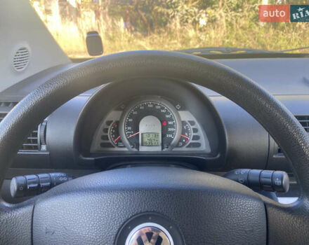 Черный Фольксваген Фокс, объемом двигателя 1.39 л и пробегом 165 тыс. км за 4500 $, фото 7 на Automoto.ua