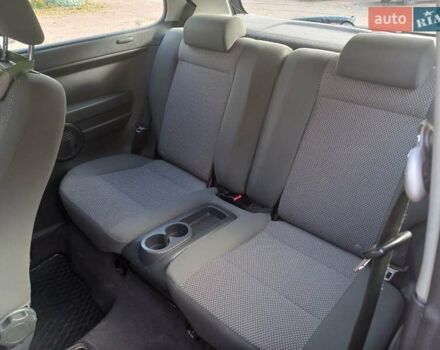 Черный Фольксваген Фокс, объемом двигателя 1.2 л и пробегом 170 тыс. км за 3400 $, фото 5 на Automoto.ua