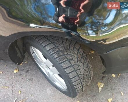 Черный Фольксваген Фокс, объемом двигателя 1.2 л и пробегом 170 тыс. км за 3400 $, фото 2 на Automoto.ua