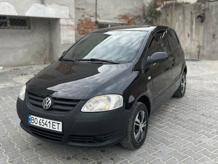 Чорний Фольксваген Фокс, об'ємом двигуна 1.2 л та пробігом 283 тис. км за 3000 $, фото 1 на Automoto.ua