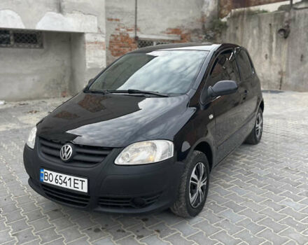 Черный Фольксваген Фокс, объемом двигателя 1.2 л и пробегом 283 тыс. км за 3000 $, фото 1 на Automoto.ua