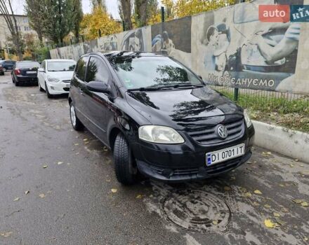 Фольксваген Фокс 2006 в Киеве на Automoto.ua Черный Фольксваген Фокс, объемом двигателя 1.2 л и пробегом 180 тыс. км за 3699 $, фото 1 на Automoto.ua