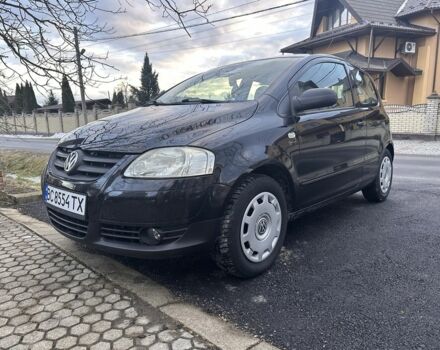 Черный Фольксваген Фокс, объемом двигателя 1.2 л и пробегом 212 тыс. км за 3600 $, фото 1 на Automoto.ua