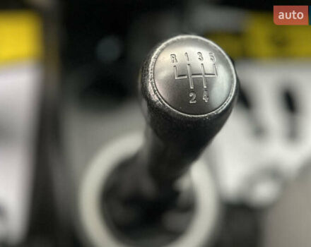 Красный Фольксваген Фокс, объемом двигателя 1.2 л и пробегом 144 тыс. км за 4300 $, фото 12 на Automoto.ua