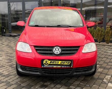 Червоний Фольксваген Фокс, об'ємом двигуна 1.2 л та пробігом 144 тис. км за 4300 $, фото 1 на Automoto.ua