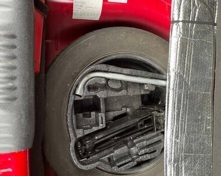 Червоний Фольксваген Фокс, об'ємом двигуна 1.2 л та пробігом 198 тис. км за 4650 $, фото 9 на Automoto.ua