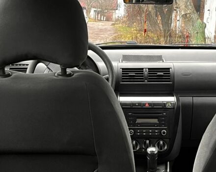 Жовтий Фольксваген Фокс, об'ємом двигуна 1.2 л та пробігом 201 тис. км за 3700 $, фото 6 на Automoto.ua