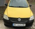Жовтий Фольксваген Фокс, об'ємом двигуна 1.2 л та пробігом 201 тис. км за 3700 $, фото 1 на Automoto.ua