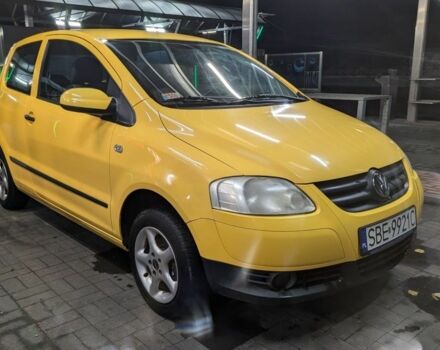 Желтый Фольксваген Фокс, объемом двигателя 1.2 л и пробегом 165 тыс. км за 1735 $, фото 1 на Automoto.ua