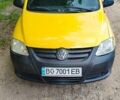Жовтий Фольксваген Фокс, об'ємом двигуна 1.2 л та пробігом 224 тис. км за 2600 $, фото 1 на Automoto.ua