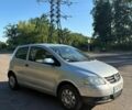 Сірий Фольксваген Фокс, об'ємом двигуна 1.2 л та пробігом 241 тис. км за 2900 $, фото 1 на Automoto.ua
