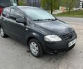 Серый Фольксваген Фокс, объемом двигателя 1.2 л и пробегом 158 тыс. км за 3500 $, фото 1 на Automoto.ua