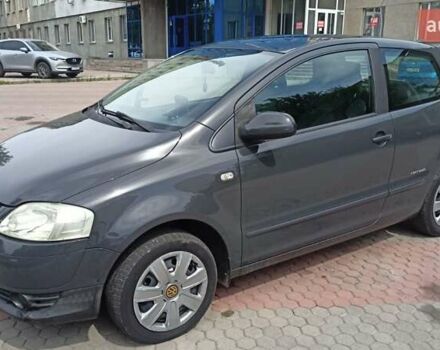 Сірий Фольксваген Фокс, об'ємом двигуна 1.2 л та пробігом 210 тис. км за 4100 $, фото 7 на Automoto.ua