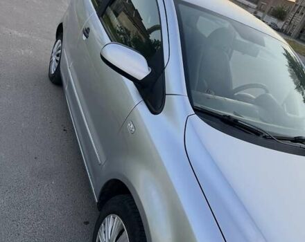 Серый Фольксваген Фокс, объемом двигателя 1.2 л и пробегом 266 тыс. км за 3900 $, фото 4 на Automoto.ua