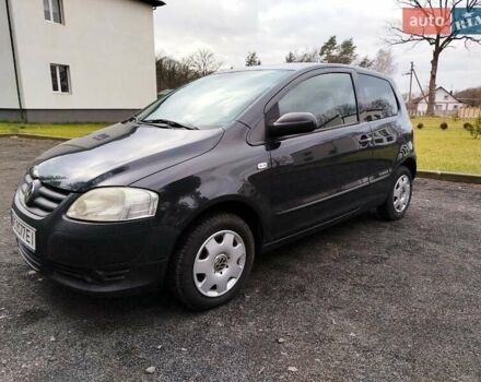 Серый Фольксваген Фокс, объемом двигателя 1.2 л и пробегом 269 тыс. км за 4600 $, фото 9 на Automoto.ua