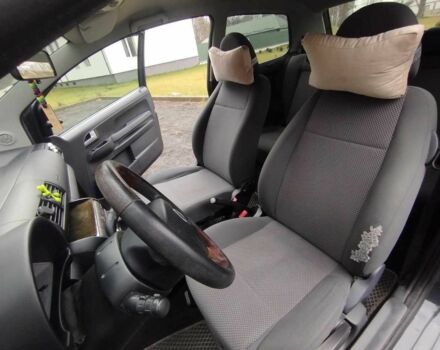 Серый Фольксваген Фокс, объемом двигателя 1.2 л и пробегом 269 тыс. км за 4600 $, фото 16 на Automoto.ua