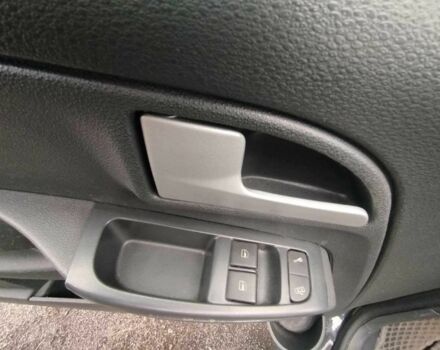 Серый Фольксваген Фокс, объемом двигателя 1.2 л и пробегом 269 тыс. км за 4600 $, фото 19 на Automoto.ua