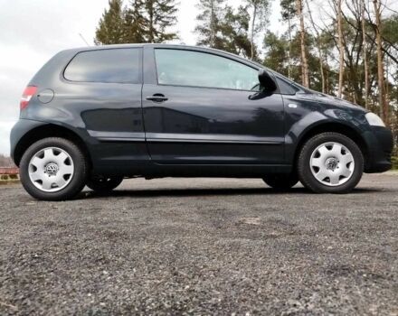 Серый Фольксваген Фокс, объемом двигателя 1.2 л и пробегом 269 тыс. км за 4600 $, фото 5 на Automoto.ua