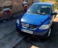 Синий Фольксваген Фокс, объемом двигателя 1.2 л и пробегом 275 тыс. км за 4200 $, фото 1 на Automoto.ua