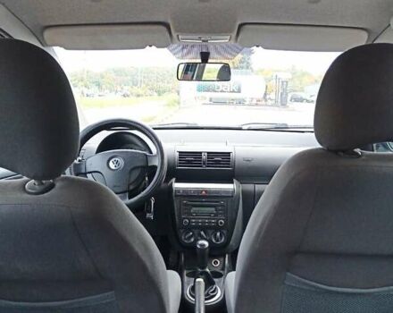 Синий Фольксваген Фокс, объемом двигателя 1.2 л и пробегом 184 тыс. км за 3900 $, фото 9 на Automoto.ua