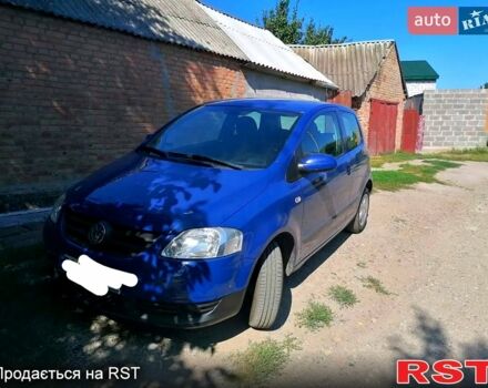 Синій Фольксваген Фокс, об'ємом двигуна 12 л та пробігом 225 тис. км за 3450 $, фото 1 на Automoto.ua