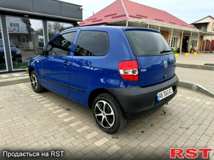 Синій Фольксваген Фокс, об'ємом двигуна 1.2 л та пробігом 250 тис. км за 3700 $, фото 1 на Automoto.ua