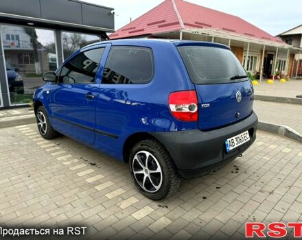 Синий Фольксваген Фокс, объемом двигателя 1.2 л и пробегом 250 тыс. км за 3700 $, фото 1 на Automoto.ua