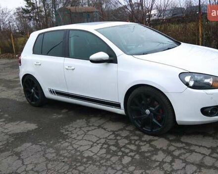 Белый Фольксваген Гольф ГТИ, объемом двигателя 1.4 л и пробегом 210 тыс. км за 5600 $, фото 1 на Automoto.ua