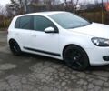 Белый Фольксваген Гольф ГТИ, объемом двигателя 1.4 л и пробегом 210 тыс. км за 5600 $, фото 1 на Automoto.ua